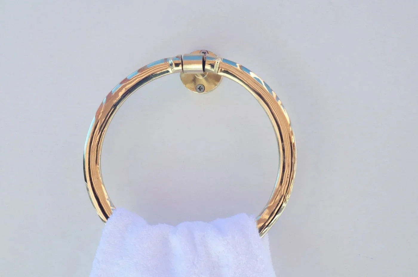 Unlacquered Brass Towel Ring – Simple, Engraved or Hammered
