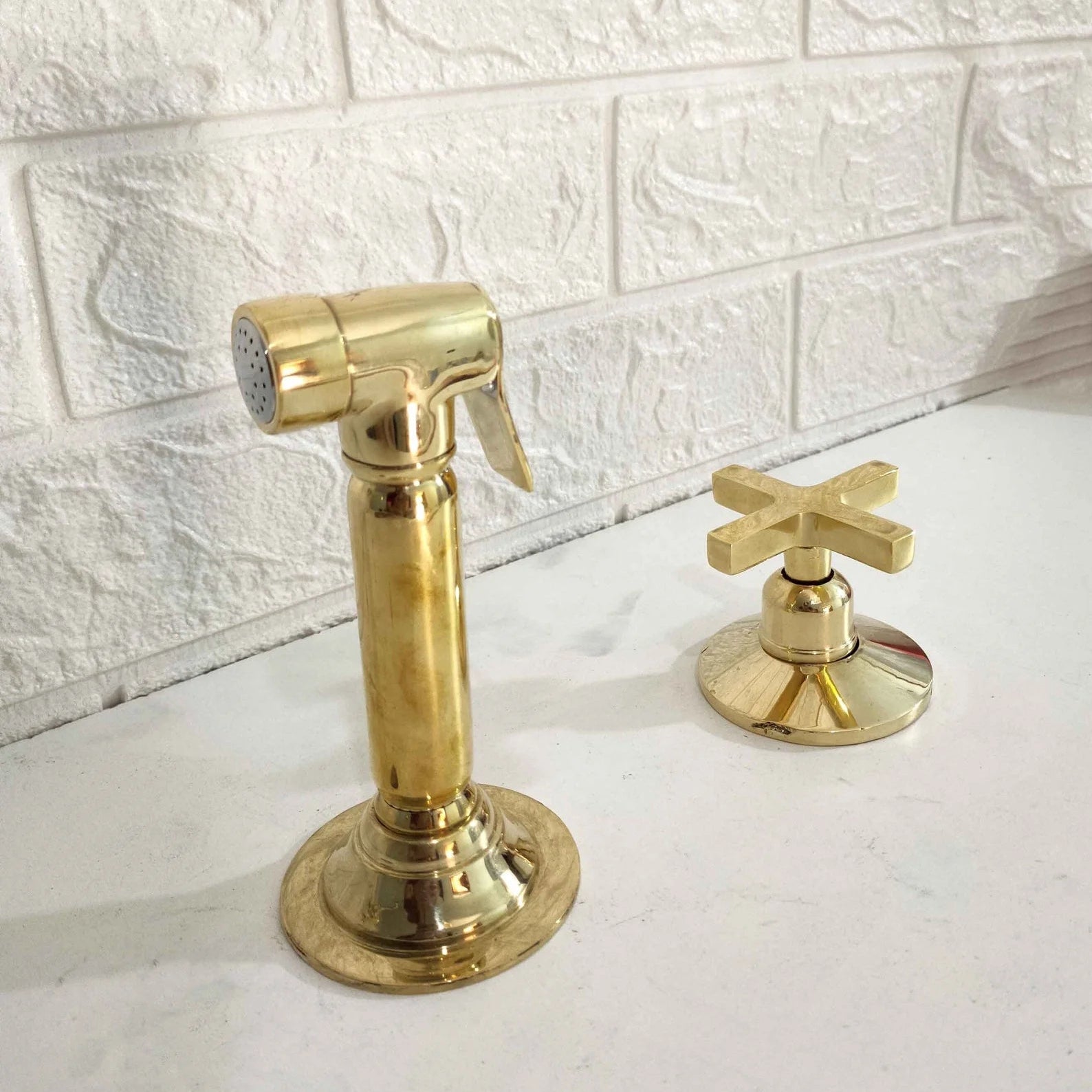 Unlacquered Brass Sprayer With Handle