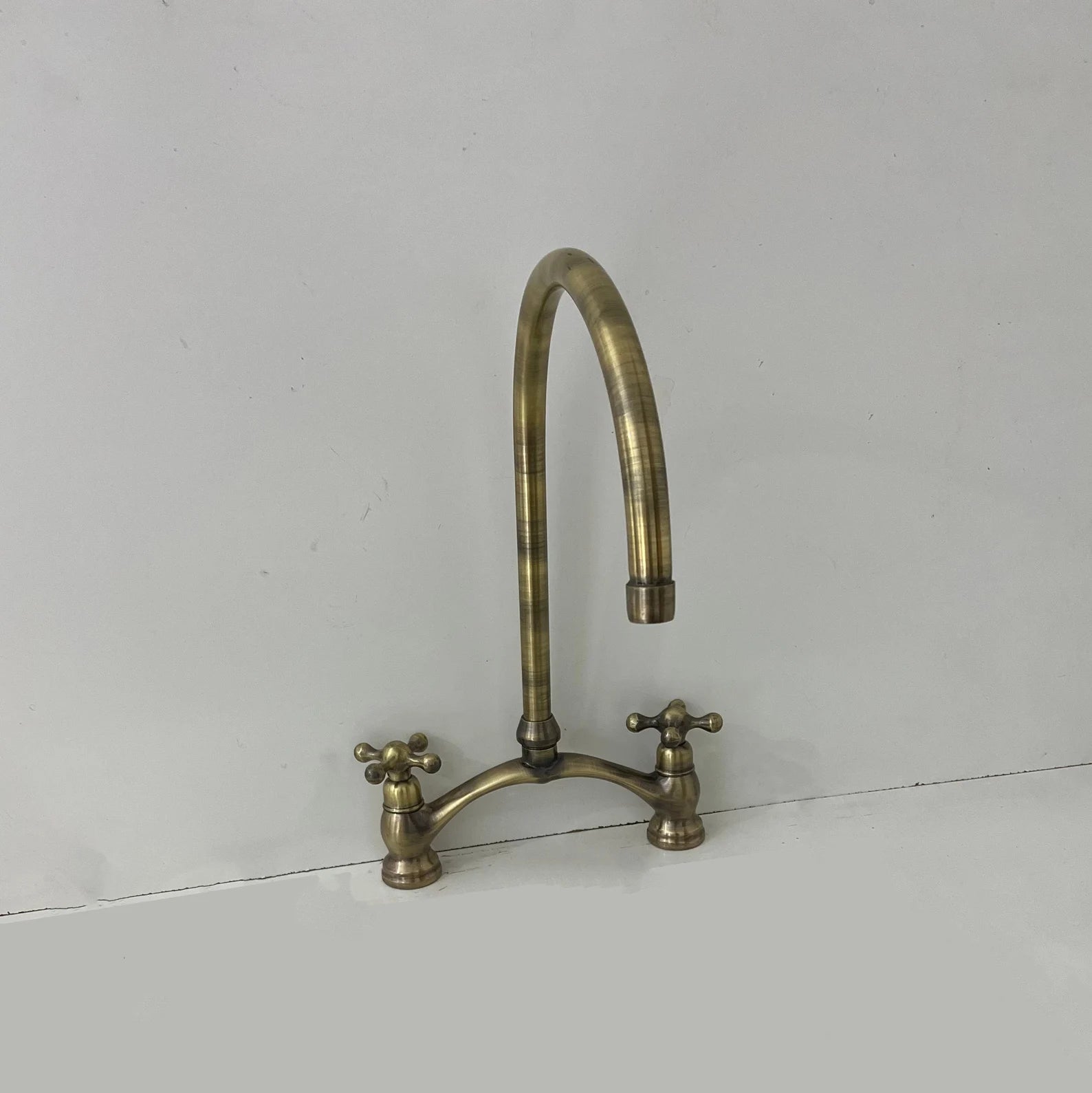 Oil Rubbed Bronze Kitchen Faucet , Bridge V Kitchen Sink Faucet