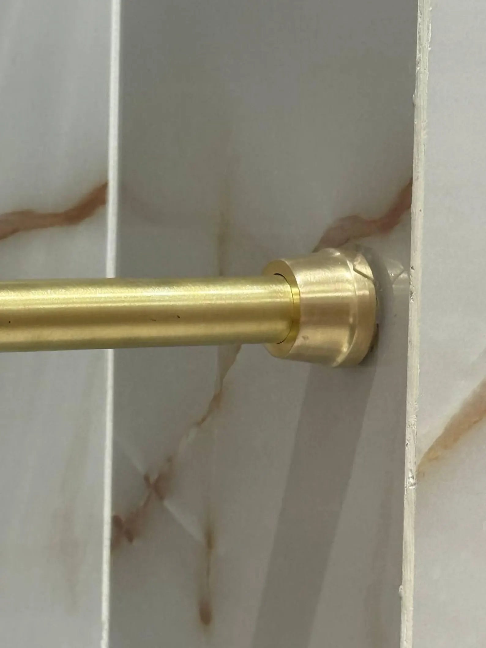 Unlacquered Brass Shower Curtain Rod – Wall-to-Wall with Rings